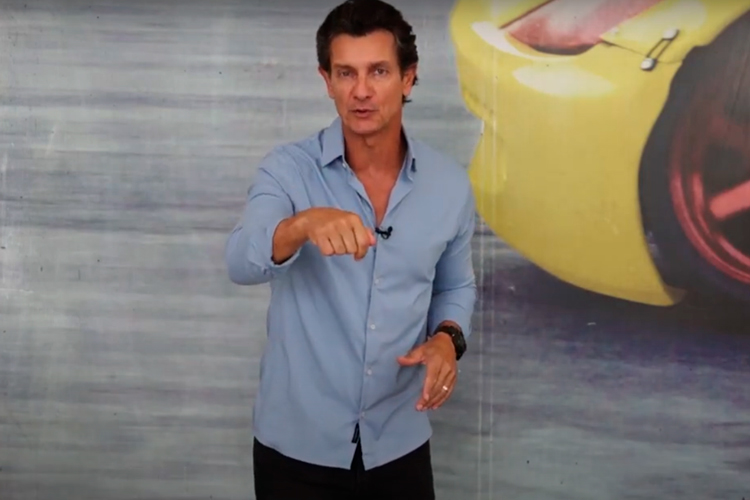 Você sabe quando e como usar o freio ABS? O Cèsar Urnhani sabe!