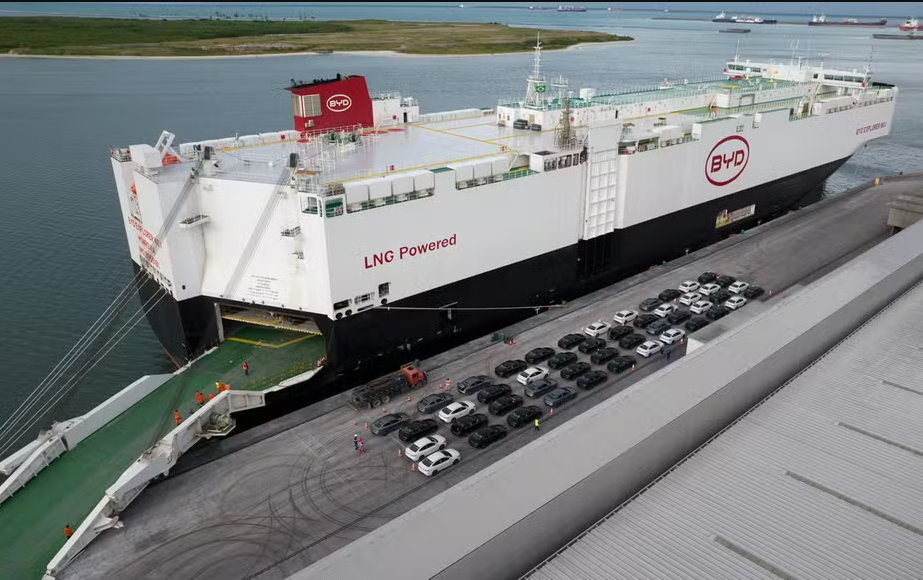 BYD inaugura seu oitavo navio e agora transporta 1 milhão de carros por ano