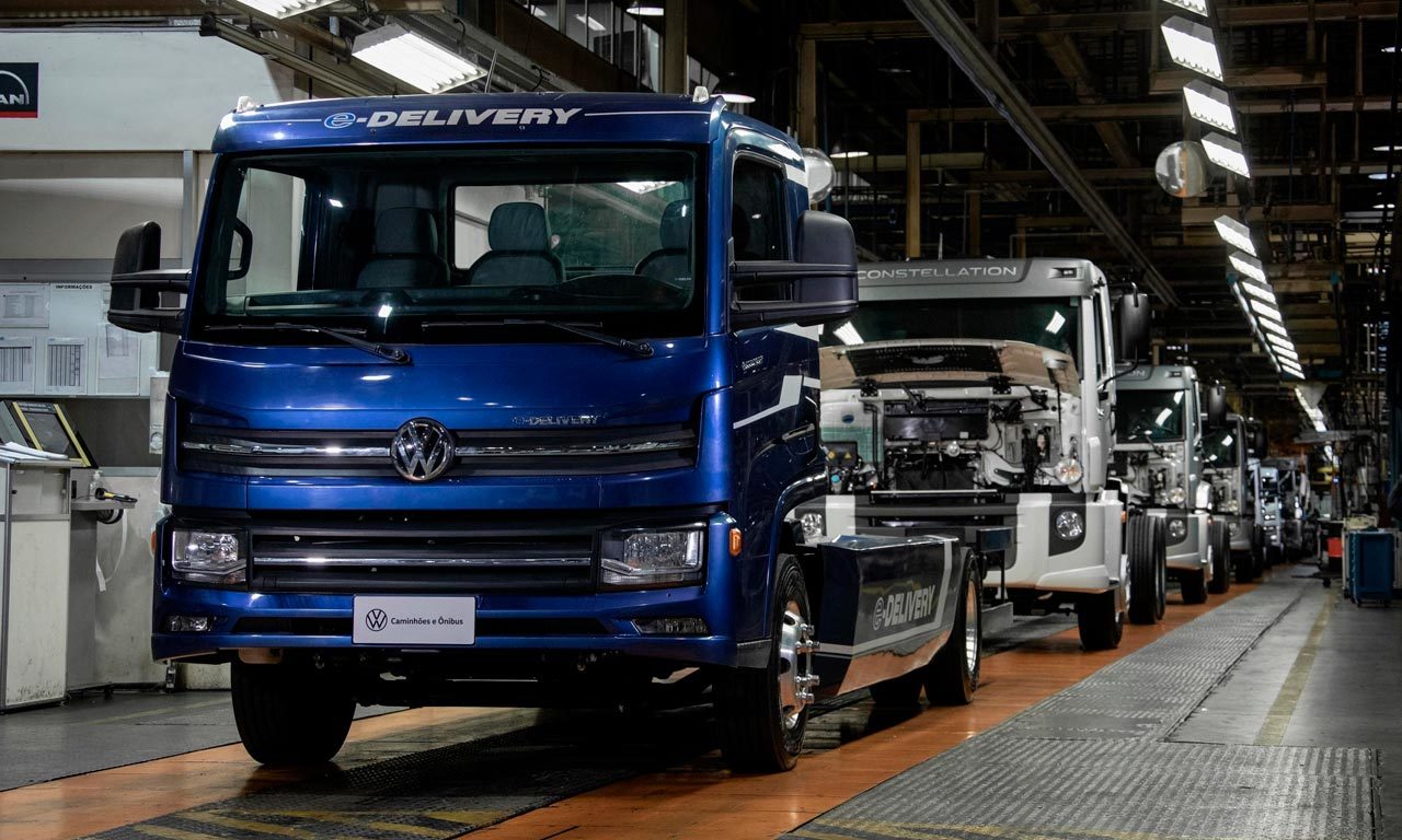 Diesel Ainda é Ouro? Família Controladora da Volkswagen Mira Investimento de R$ 37 Bilhões em Motores a Combustão
