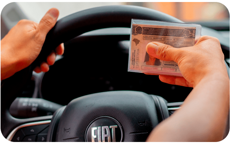 CNH para carros automáticos em 2025? Descubra a verdade por trás desse boato!